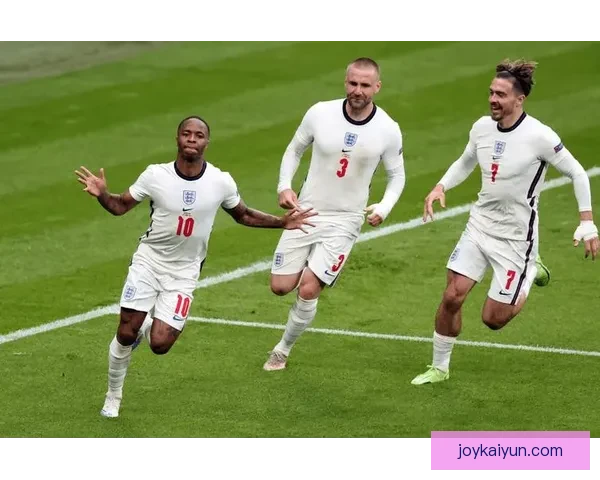 欧洲杯小组赛高光回顾与精彩表现分析